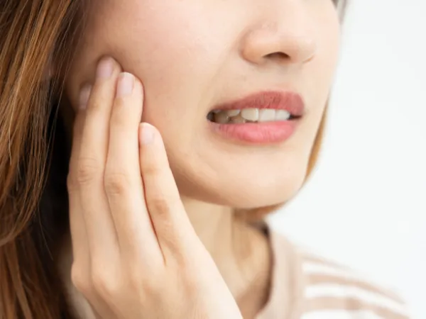 痛みや通院回数・ダウンタイム​